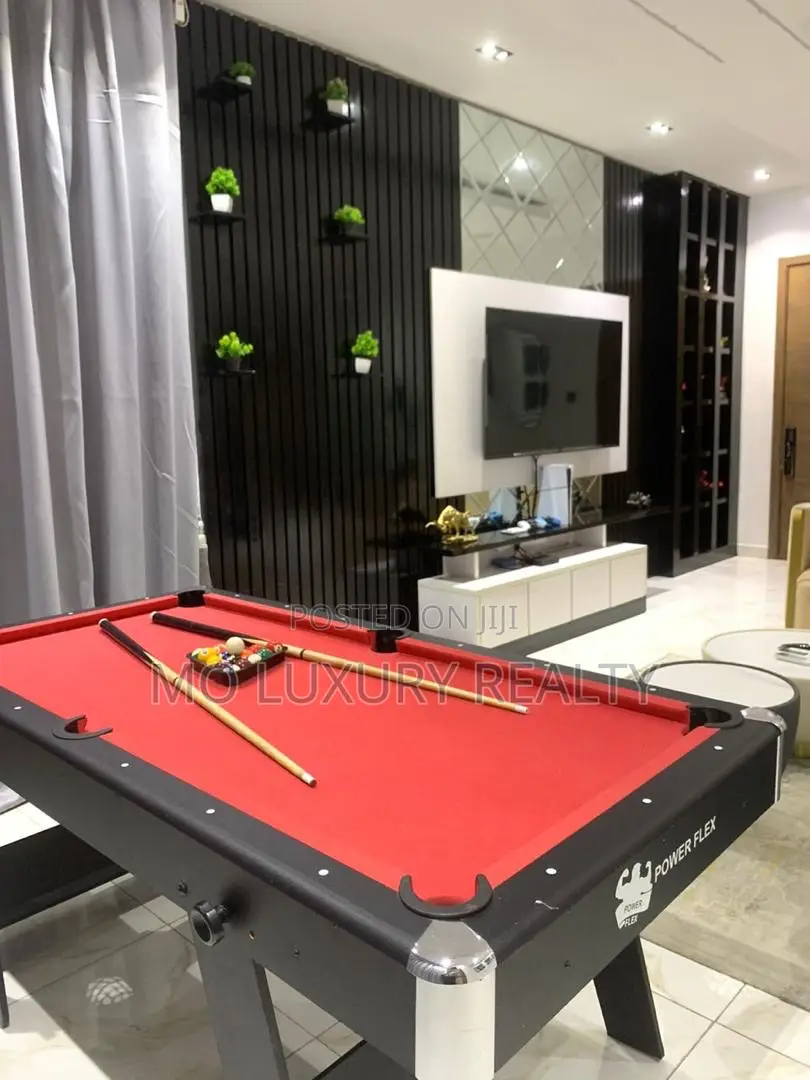 3bdrm Apartment in Lekki Phase 1 for rent in Lekki Phase 1