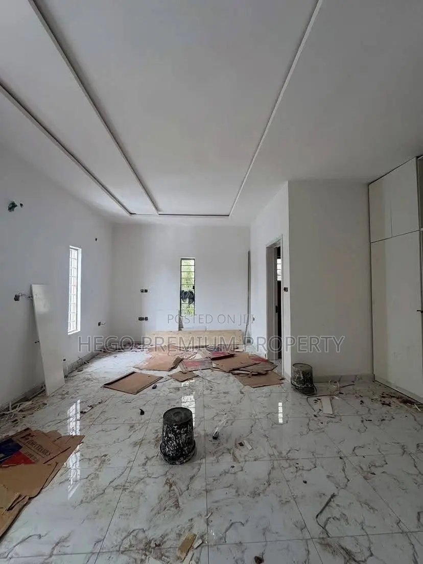 4bdrm Duplex in Shell Cooperative, Eliozu for sale in Eliozu