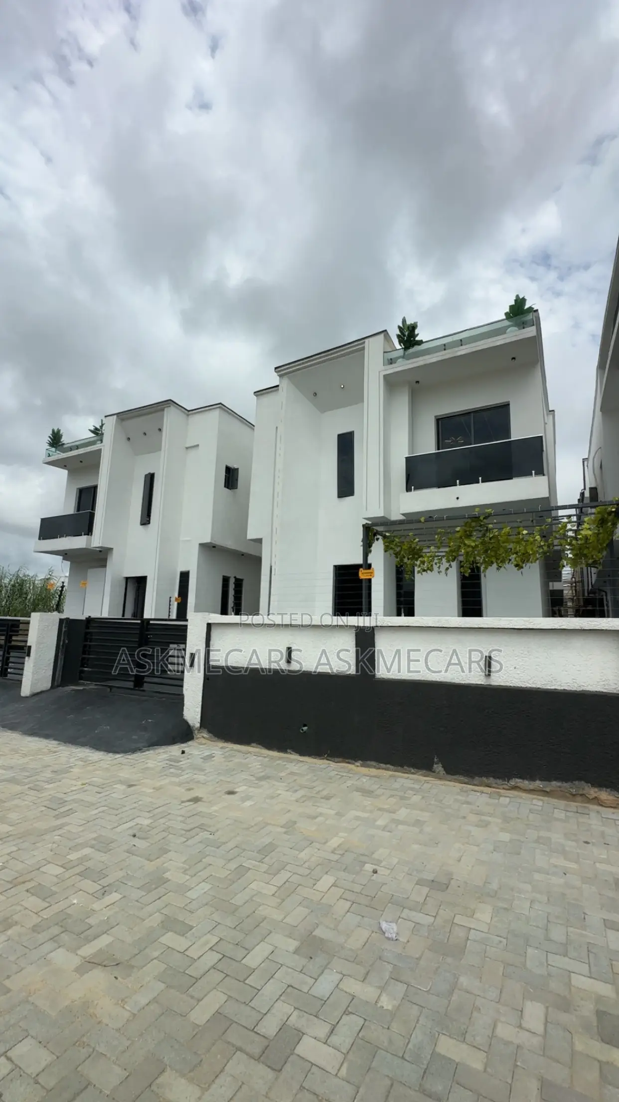 5bdrm Duplex in Ajah for sale in Ajah