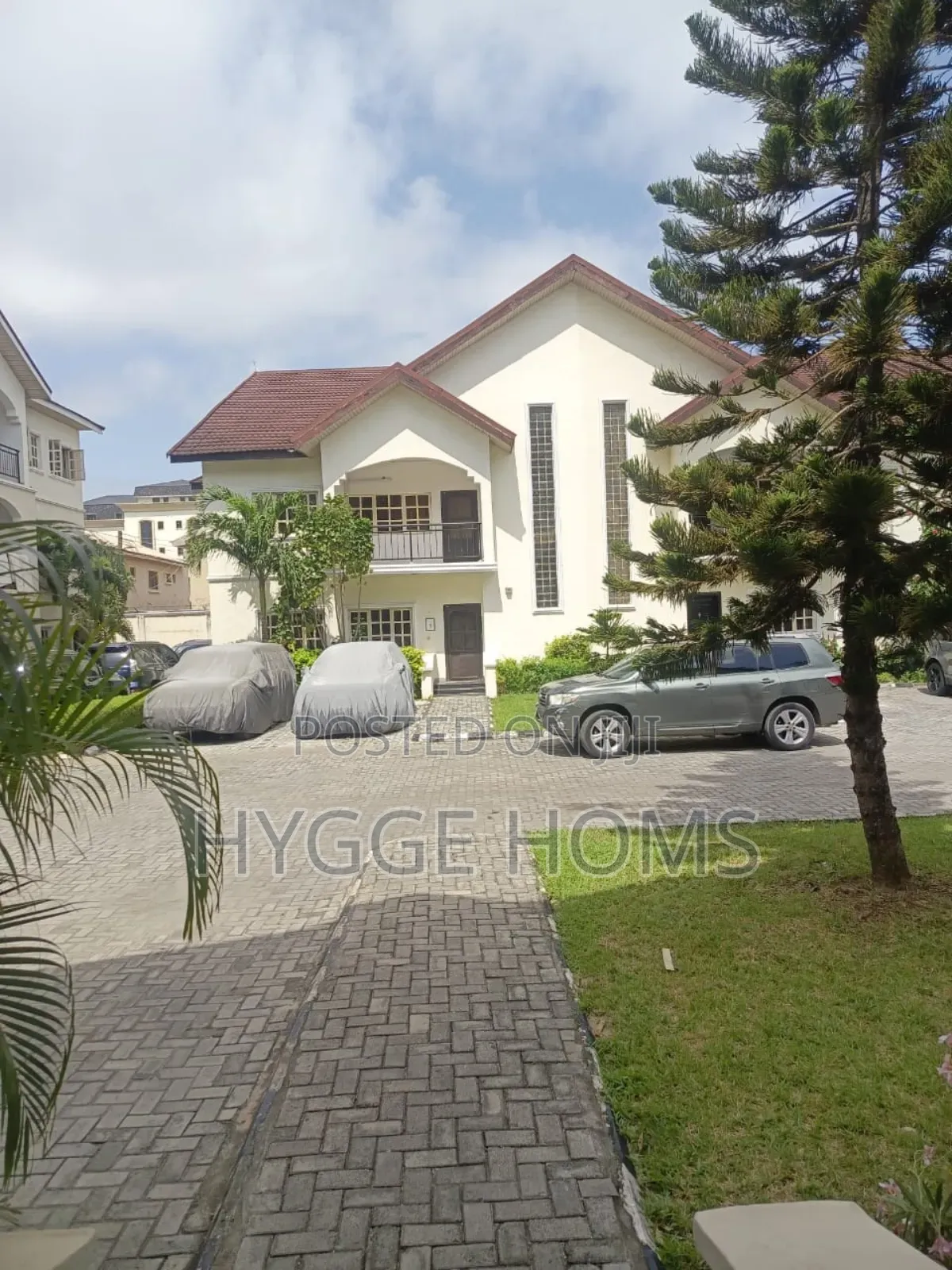 4bdrm Townhouse / Terrace in Oniru Estate, Victoria Island Extension in Victoria Island Extension