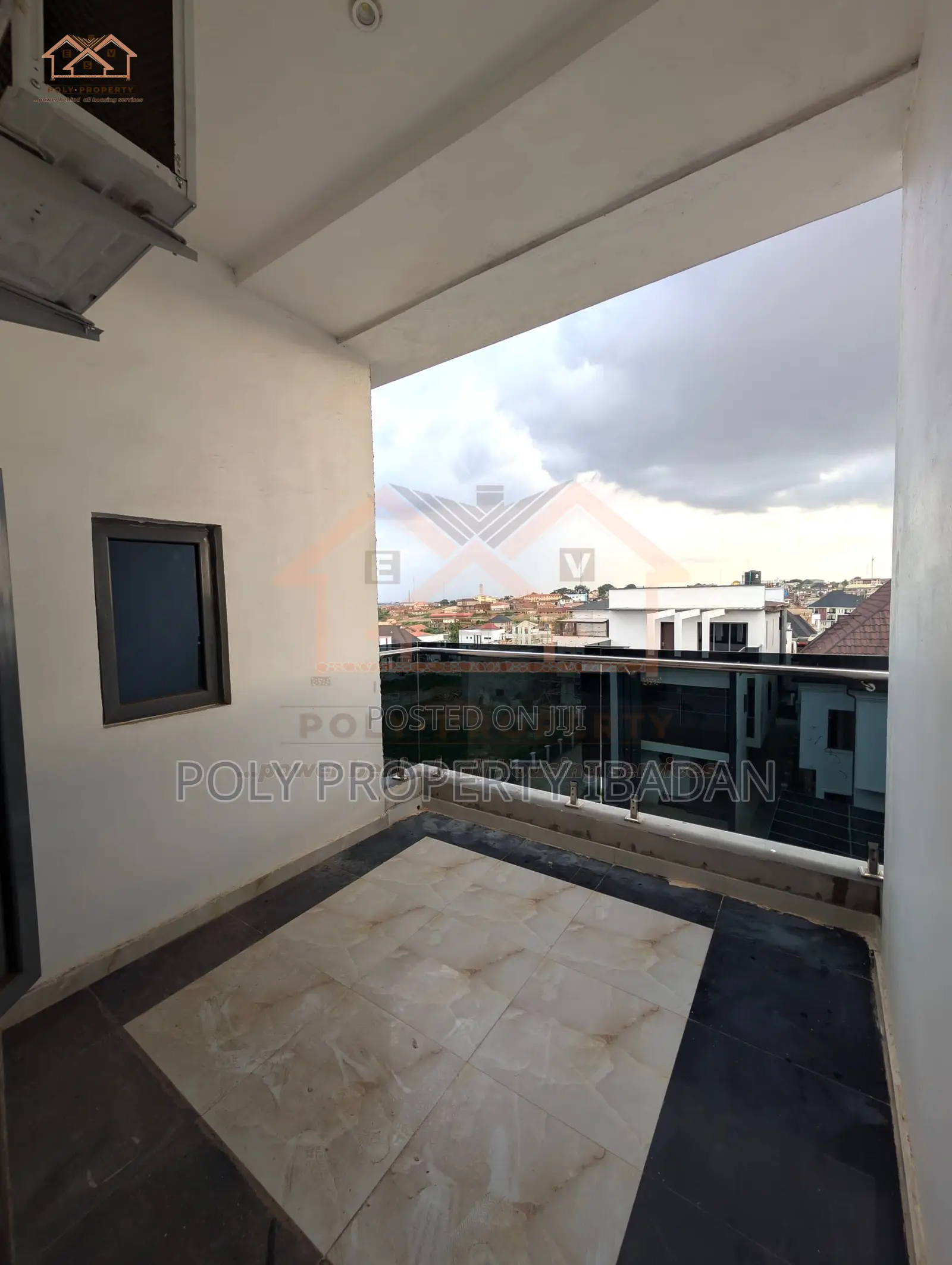 5bdrm Duplex in Engr Lere Adigun Gra, Ibadan for sale in Ibadan
