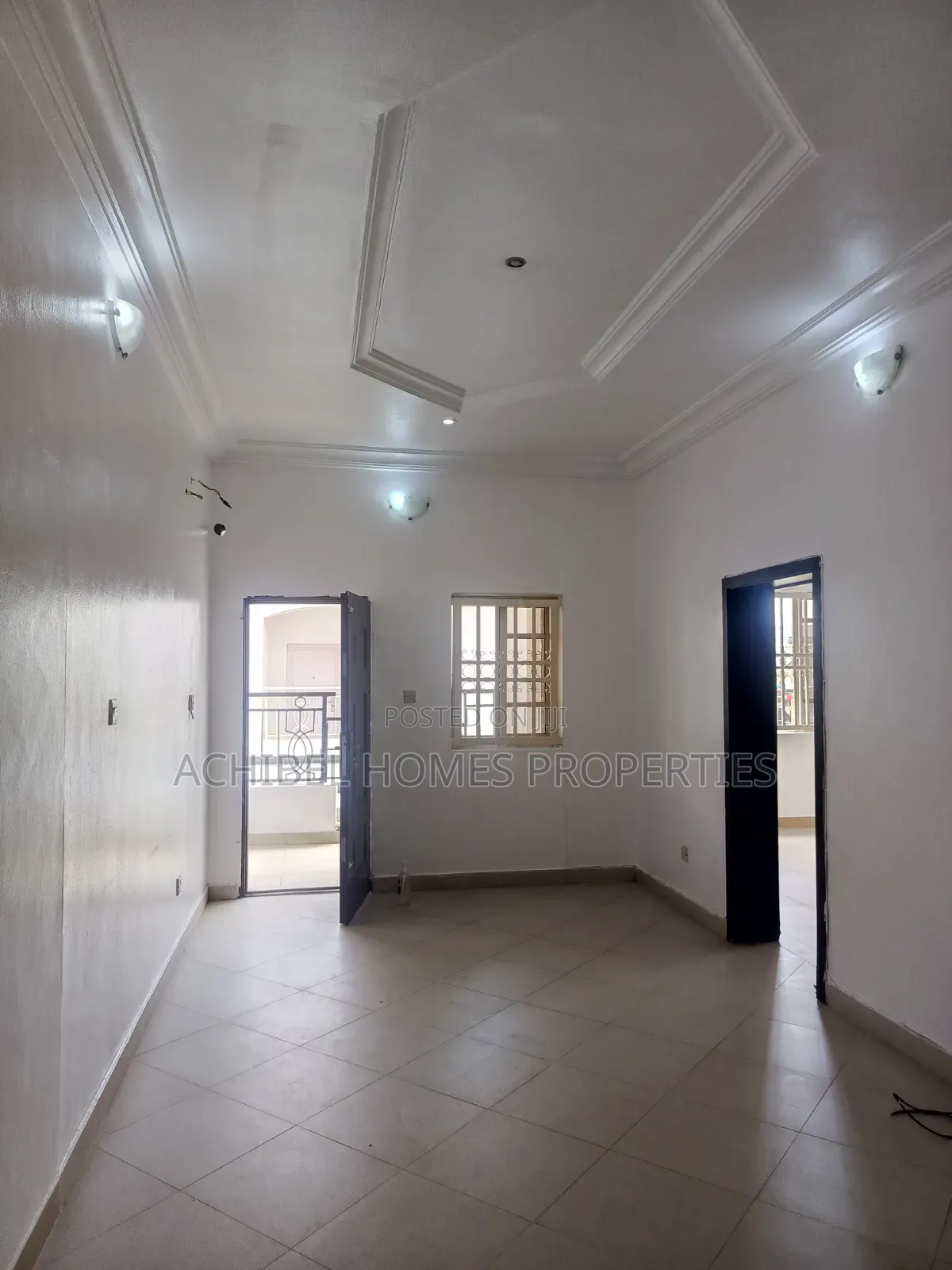 2bdrm Apartment in Off Admiralty Way, Lekki Phase 1 for rent in Lekki Phase 1