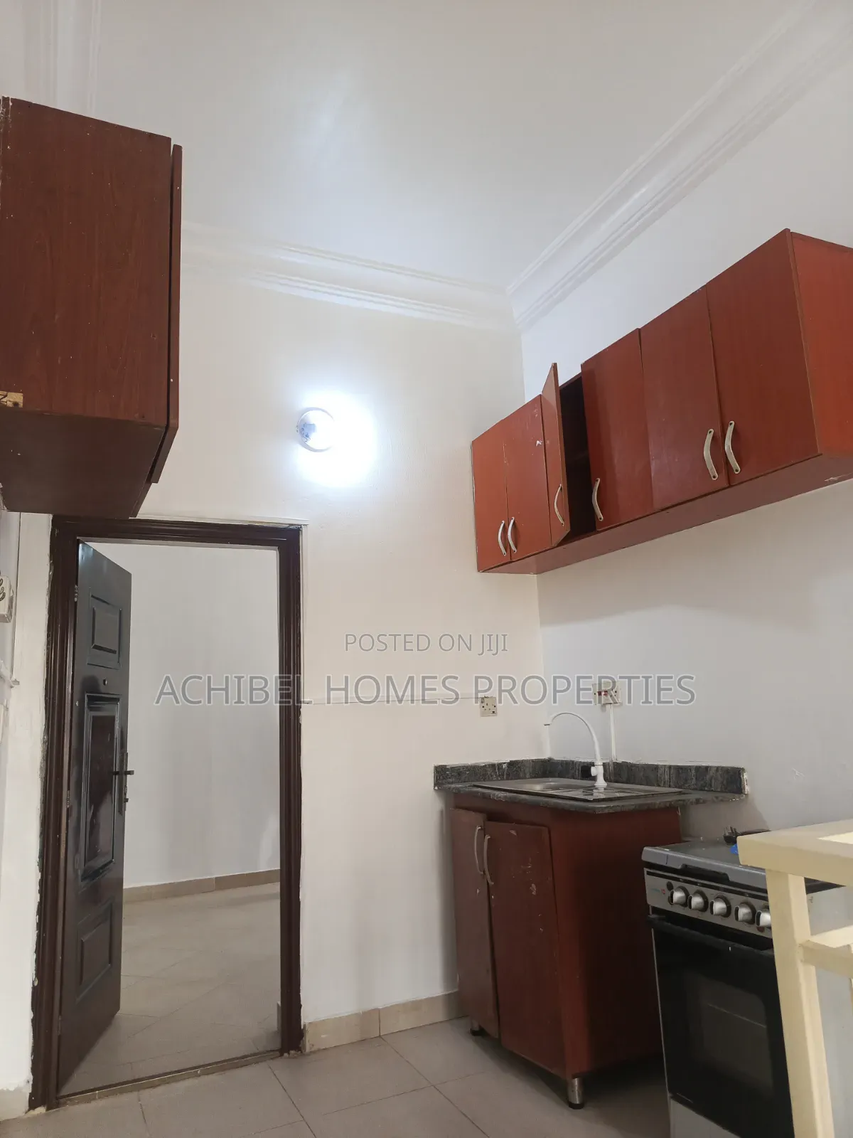2bdrm Apartment in Off Admiralty Way, Lekki Phase 1 for rent in Lekki Phase 1