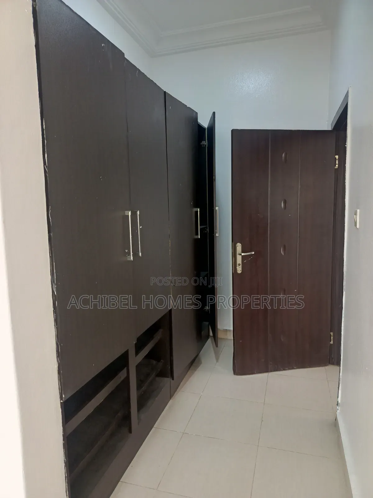 2bdrm Apartment in Off Admiralty Way, Lekki Phase 1 for rent in Lekki Phase 1