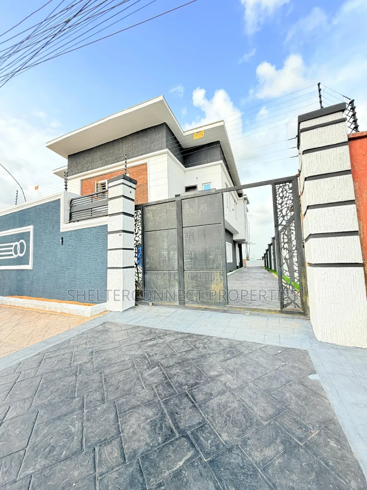 4bdrm Duplex in GRA Phase 1 for sale in GRA Phase 1