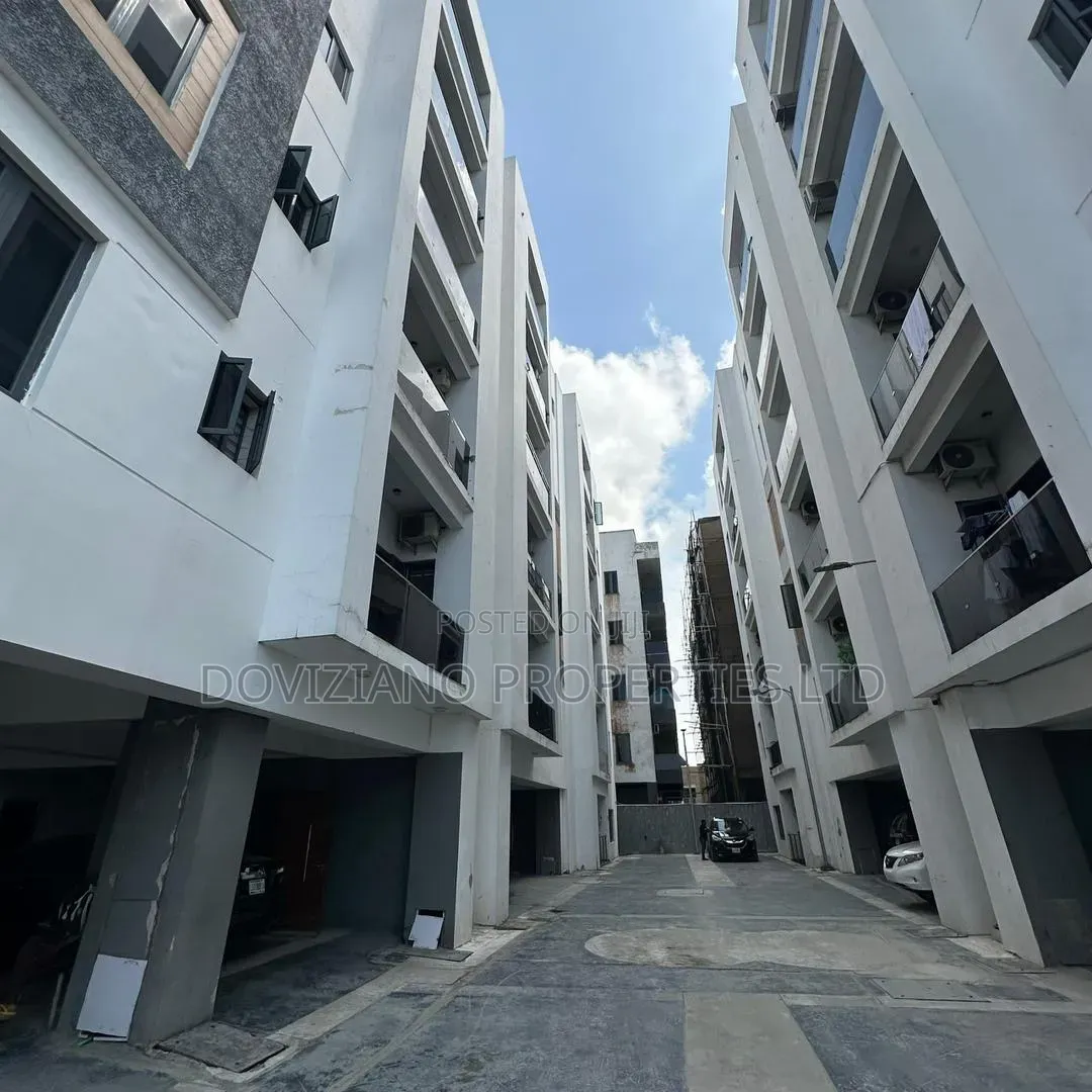 Furnished 2bdrm Apartment in Ikate for sale in Ikate