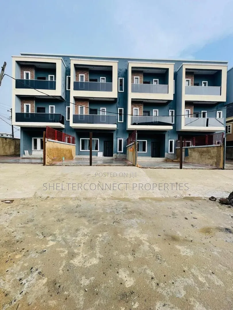 4bdrm Duplex in Adeniyi Jones for sale in Adeniyi Jones
