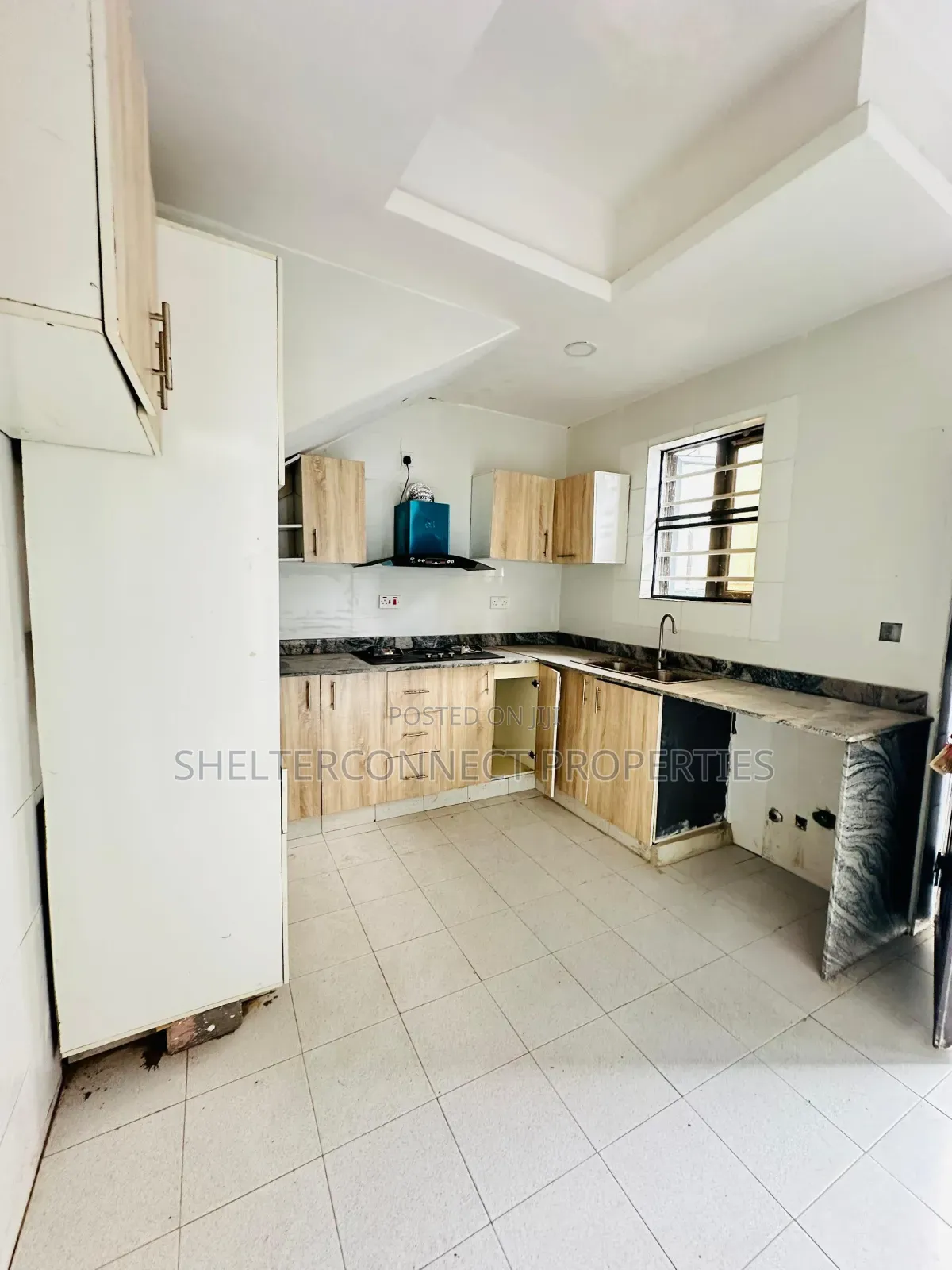 4bdrm Duplex in Lekki Expressway for sale in Lekki Expressway