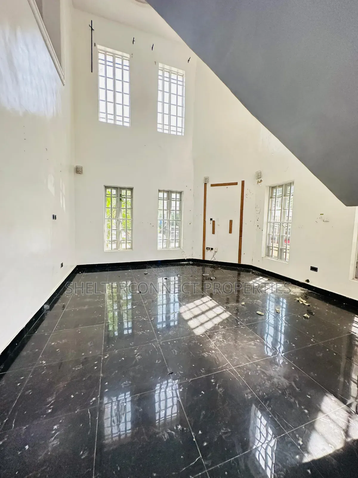 5bdrm Duplex in Lekki Expressway for rent in Lekki Expressway