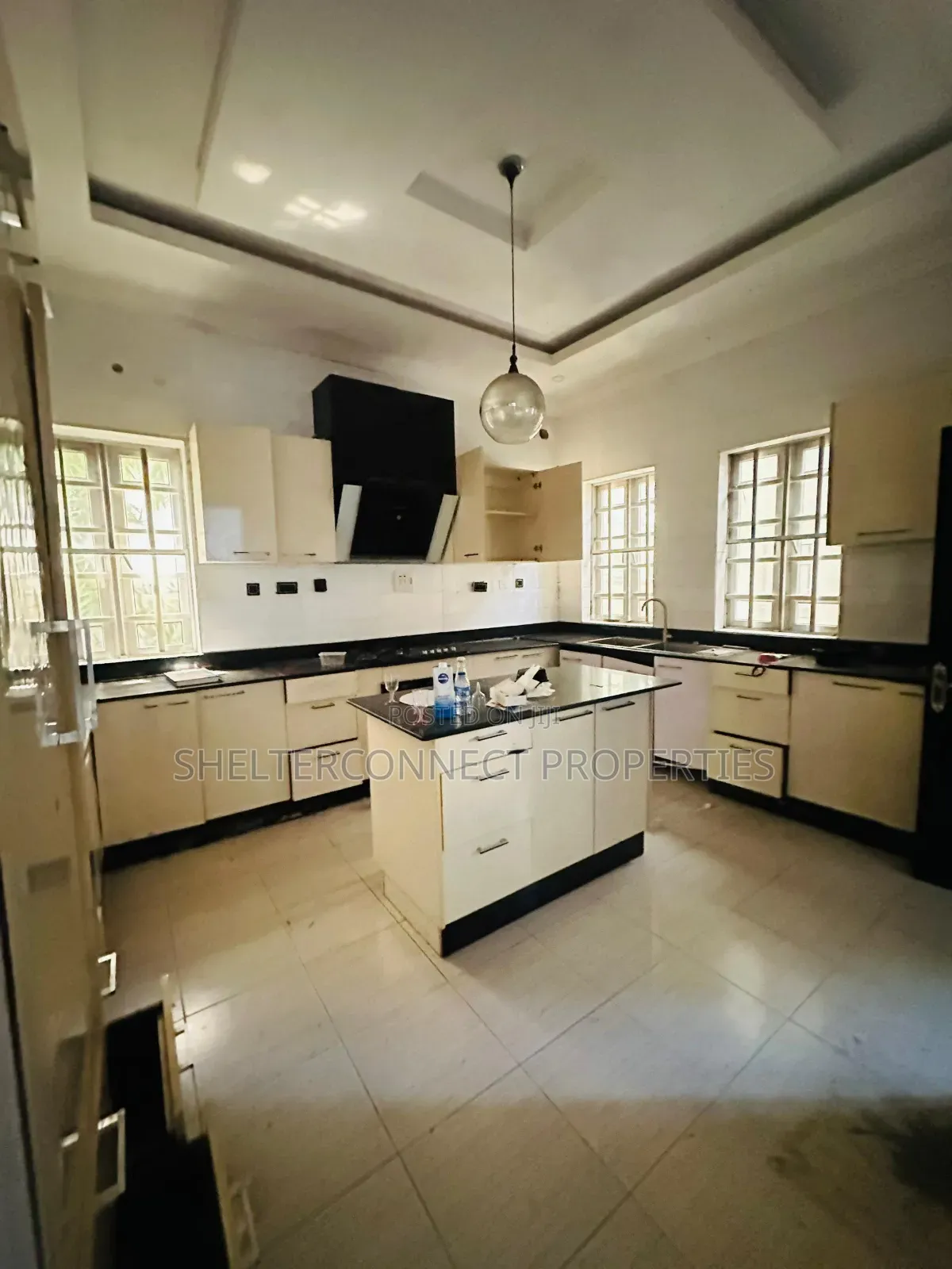 5bdrm Duplex in Lekki Expressway for rent in Lekki Expressway
