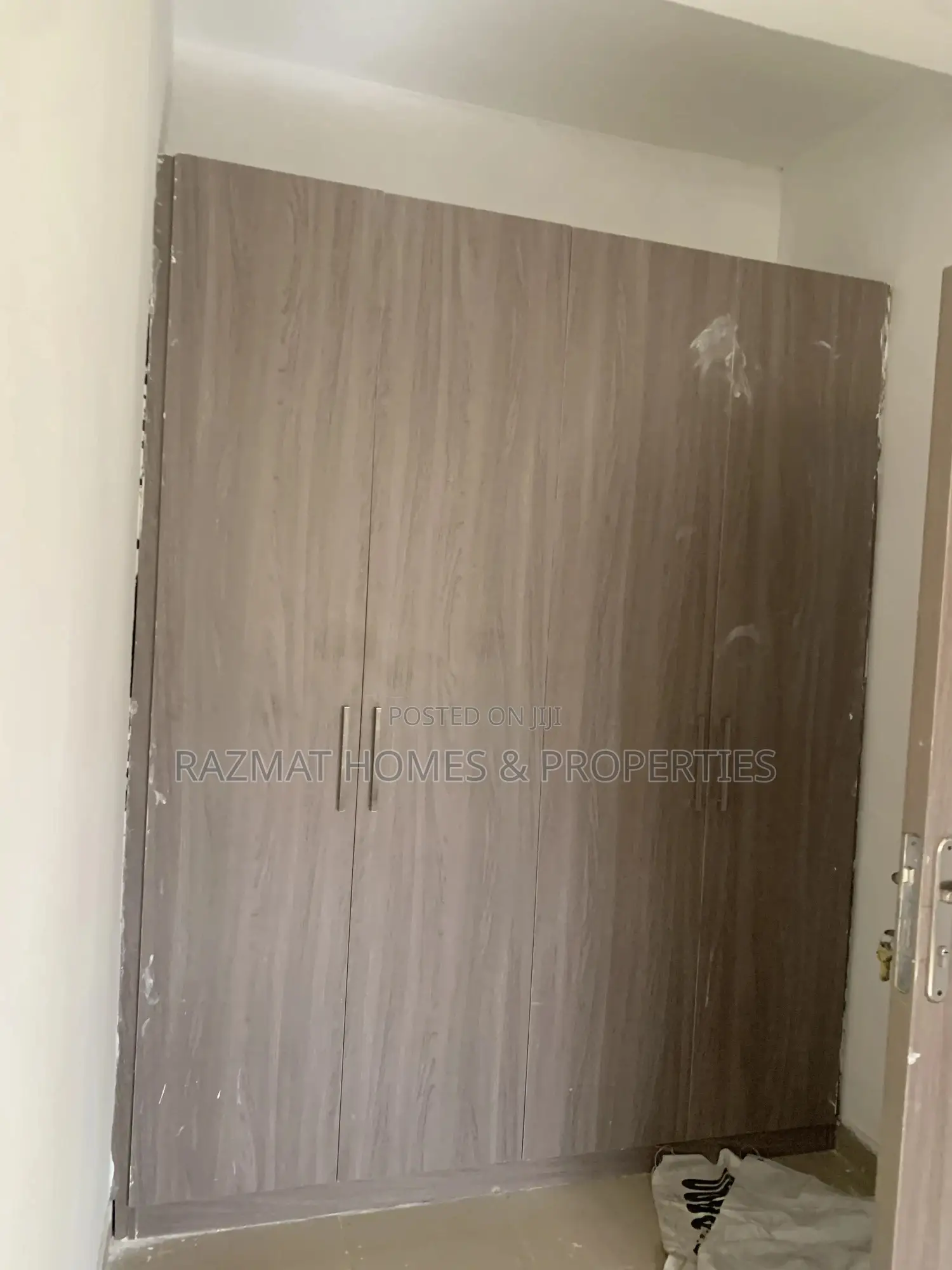 2bdrm Block of Flats in Ogunlana for rent in Ogunlana