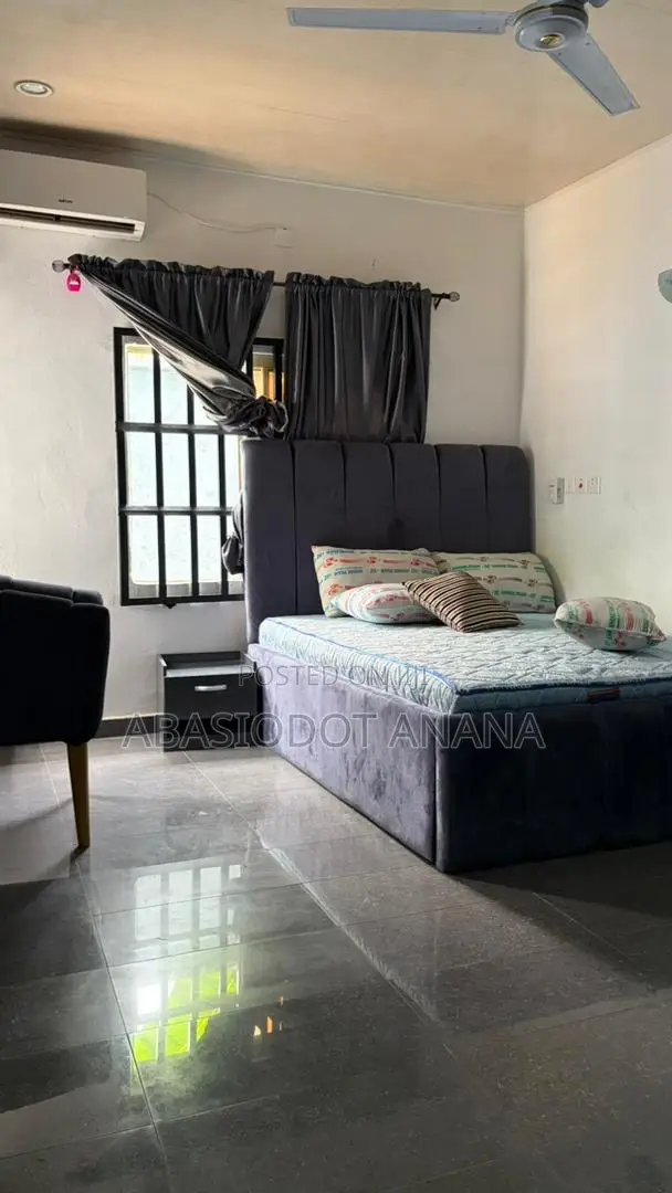 Furnished 8bdrm Bungalow in Shelter Afrique By, Uyo for sale in Uyo