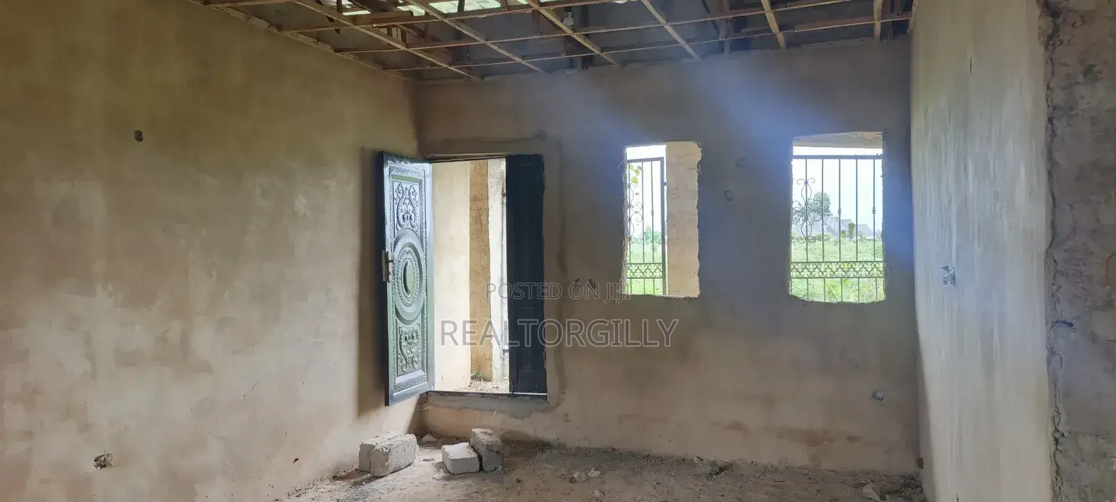 2bdrm House in 2 Bedroom Flat., Etche for sale in Etche