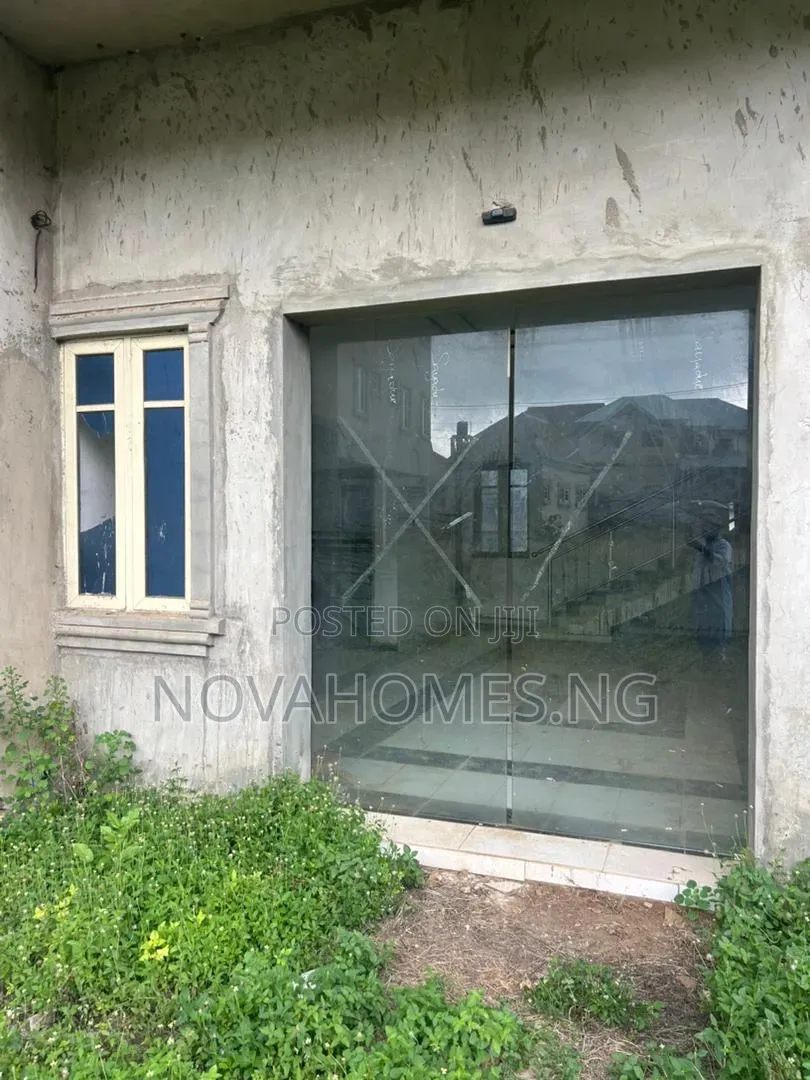 *
Nearly Completed (70%) 33 Rooms Hotel Reception , Swimming Pool in Akala Express