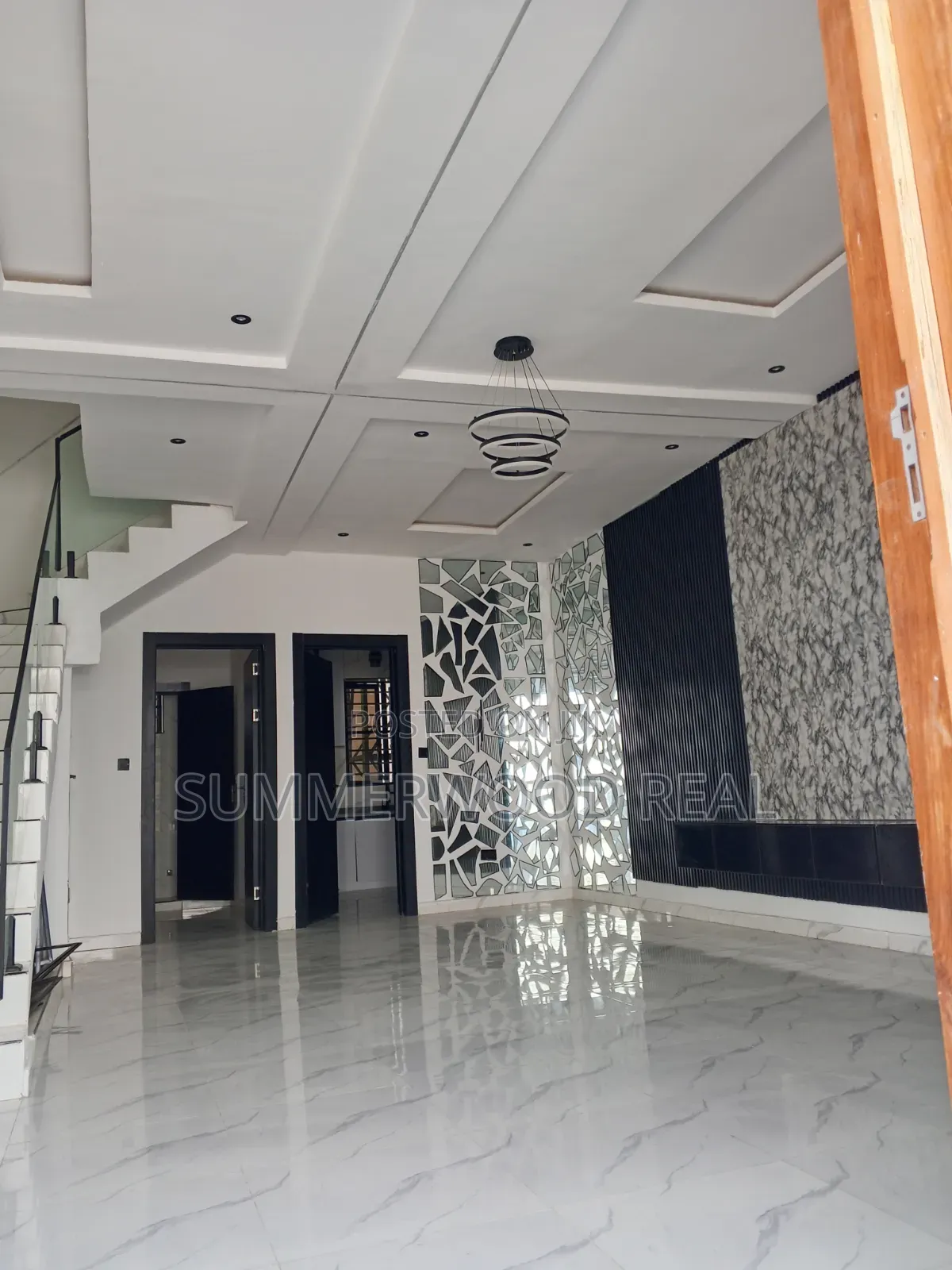 4bdrm Duplex in Lekki Phase 2 for sale in Lekki Phase 2