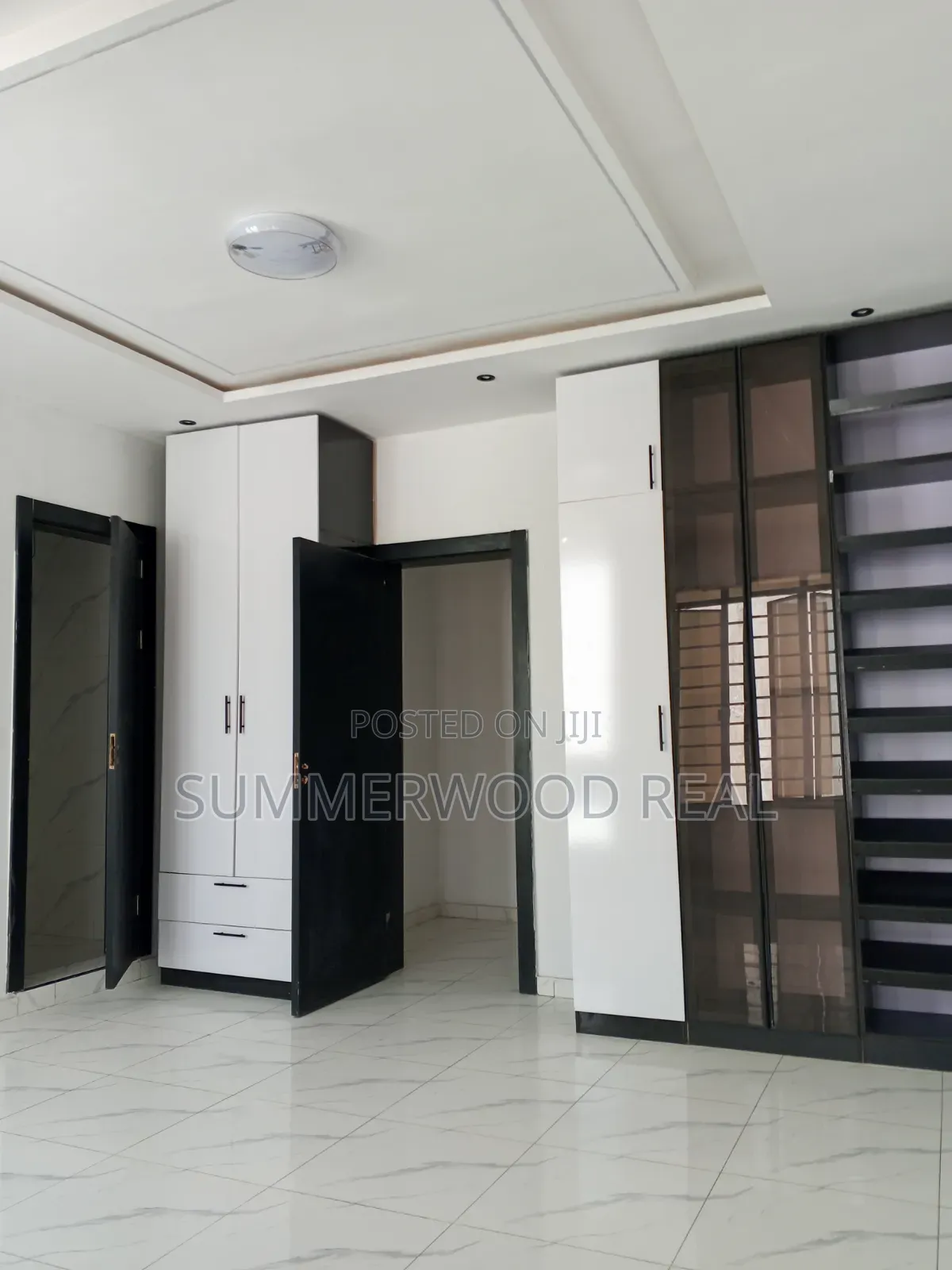 4bdrm Duplex in Lekki Phase 2 for sale in Lekki Phase 2