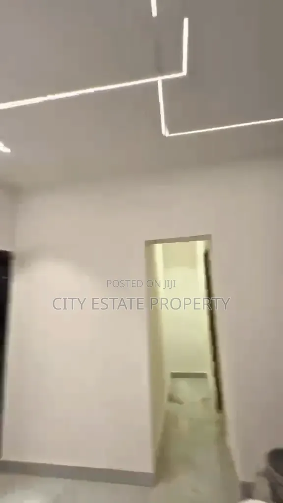 1bdrm Block of Flats in 114 Estate, Rukpokwu for rent in Rukpokwu