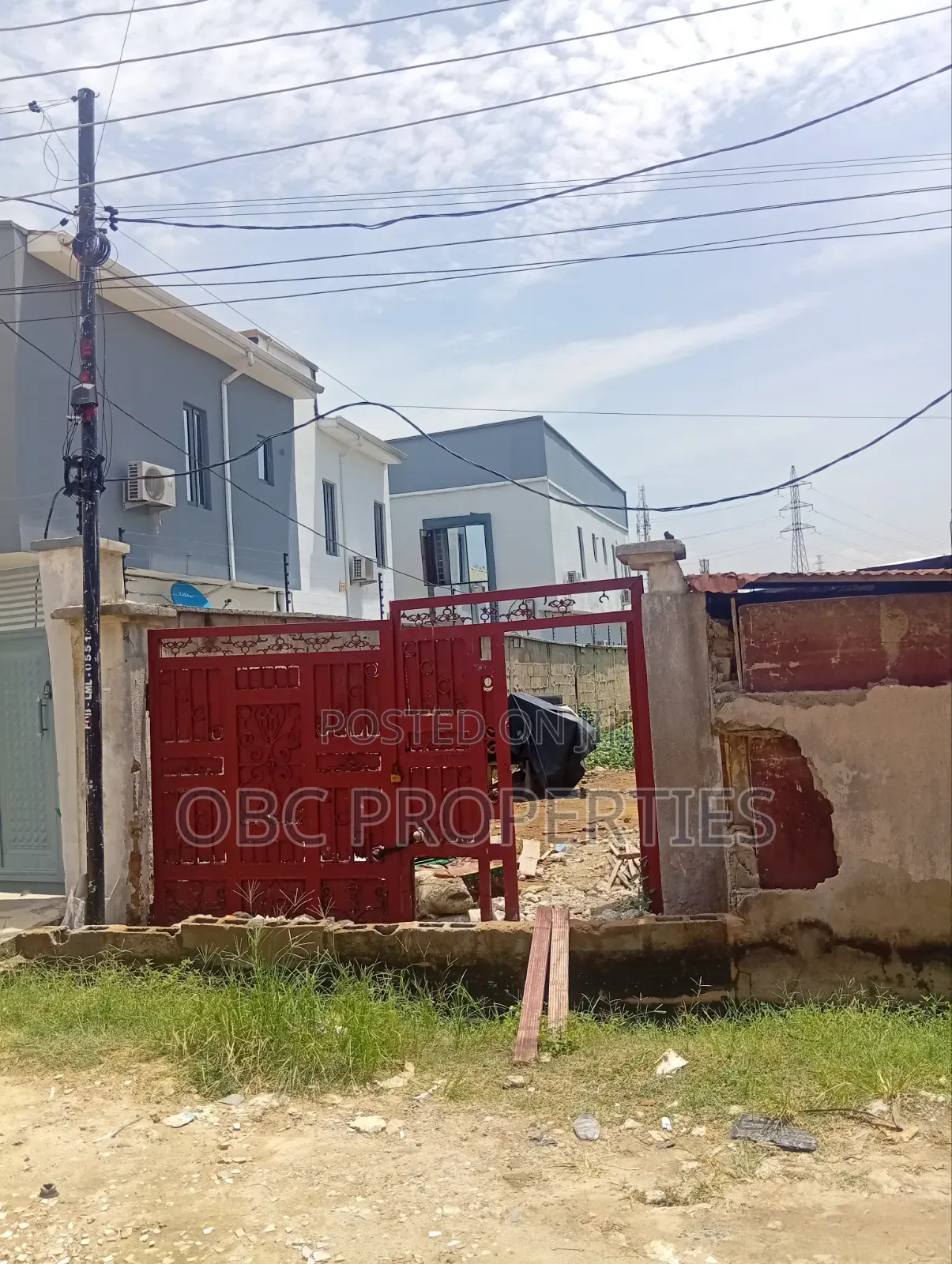 340 SQM Fenced Land With Gate in Soluyi
