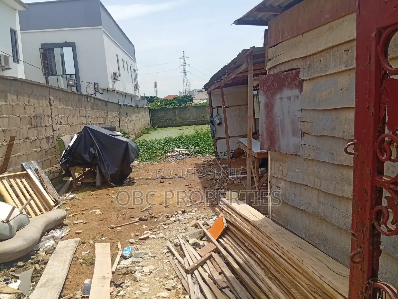 340 SQM Fenced Land With Gate in Soluyi
