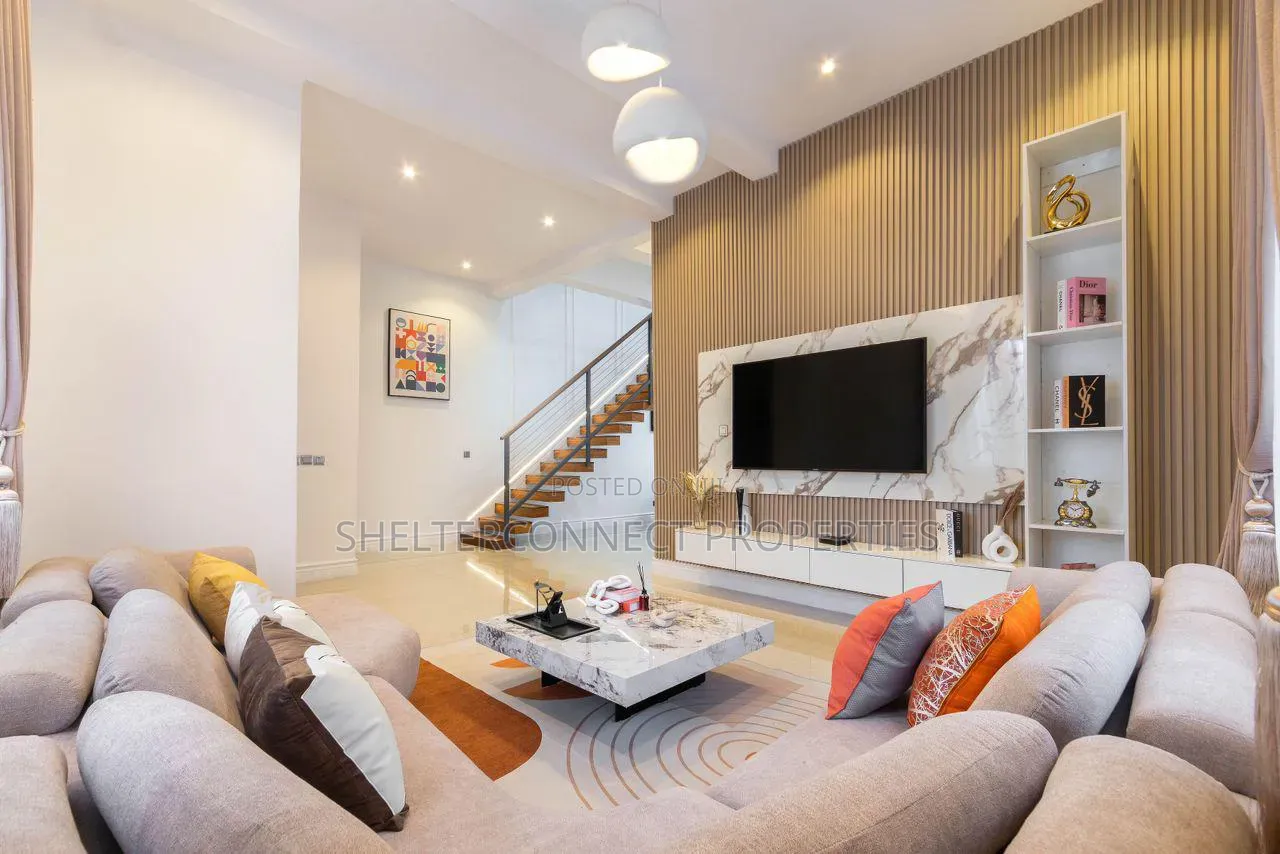 Furnished 4bdrm Duplex in Lekki Phase 1 for rent in Lekki Phase 1
