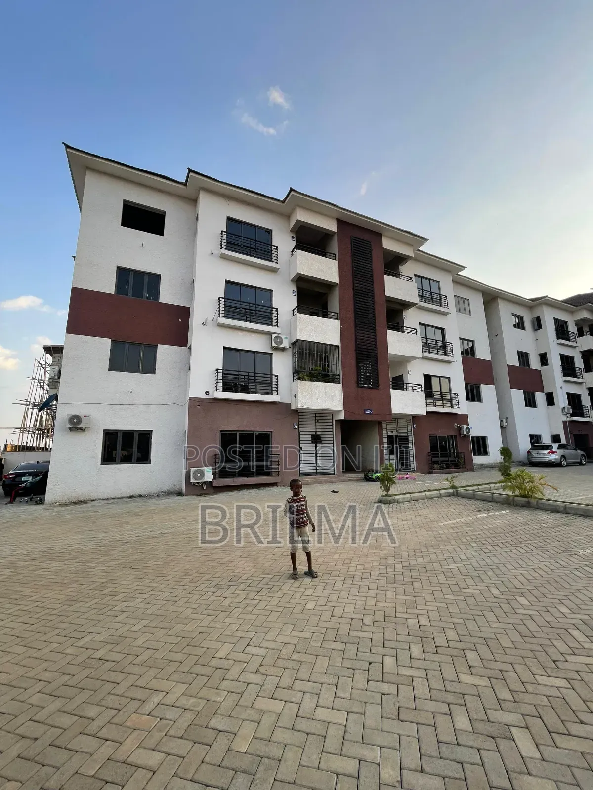 3bdrm Block of Flats in Jahi for sale in Jahi