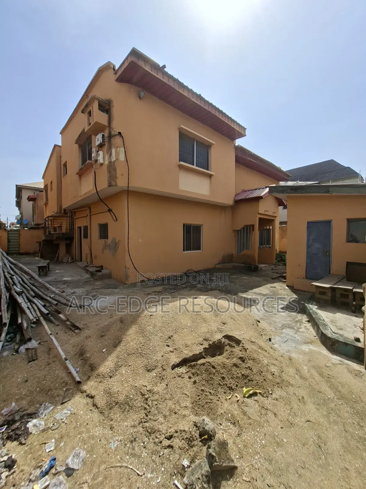 3bdrm Block of Flats in Ago Palace for sale in Ago Palace