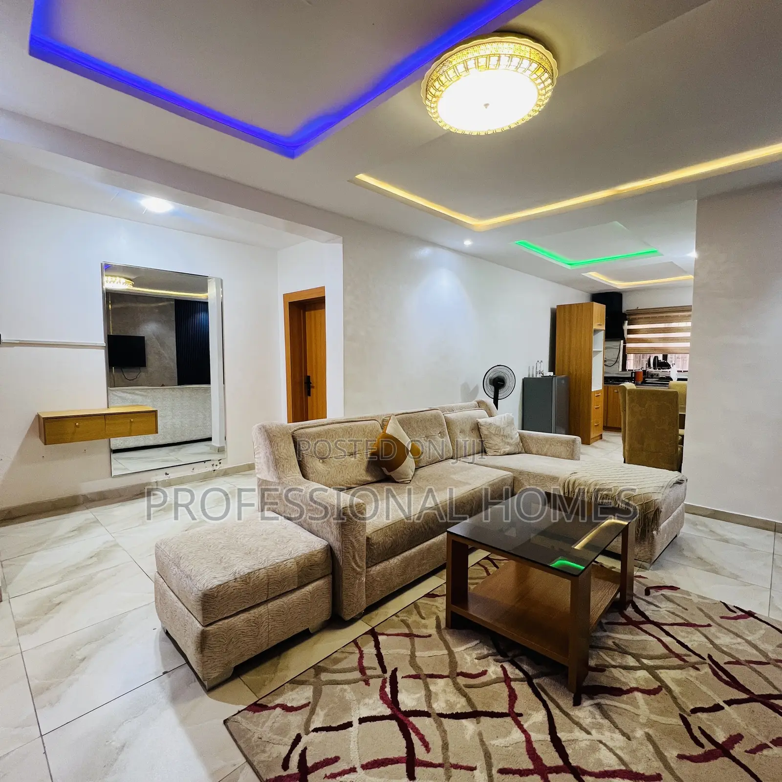 Modern 2 Bedroom Apartment 24/7 PWR 10min to Airport Ajao Estate in Ajao Estate