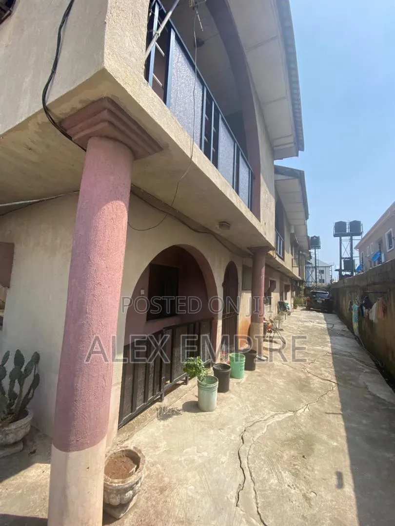 2bdrm Block of Flats in Ago Palace for sale in Ago Palace