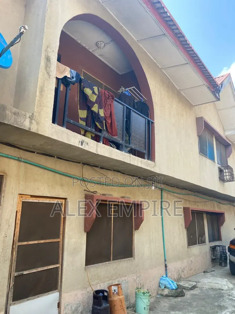 2bdrm Block of Flats in Ago Palace for sale in Ago Palace