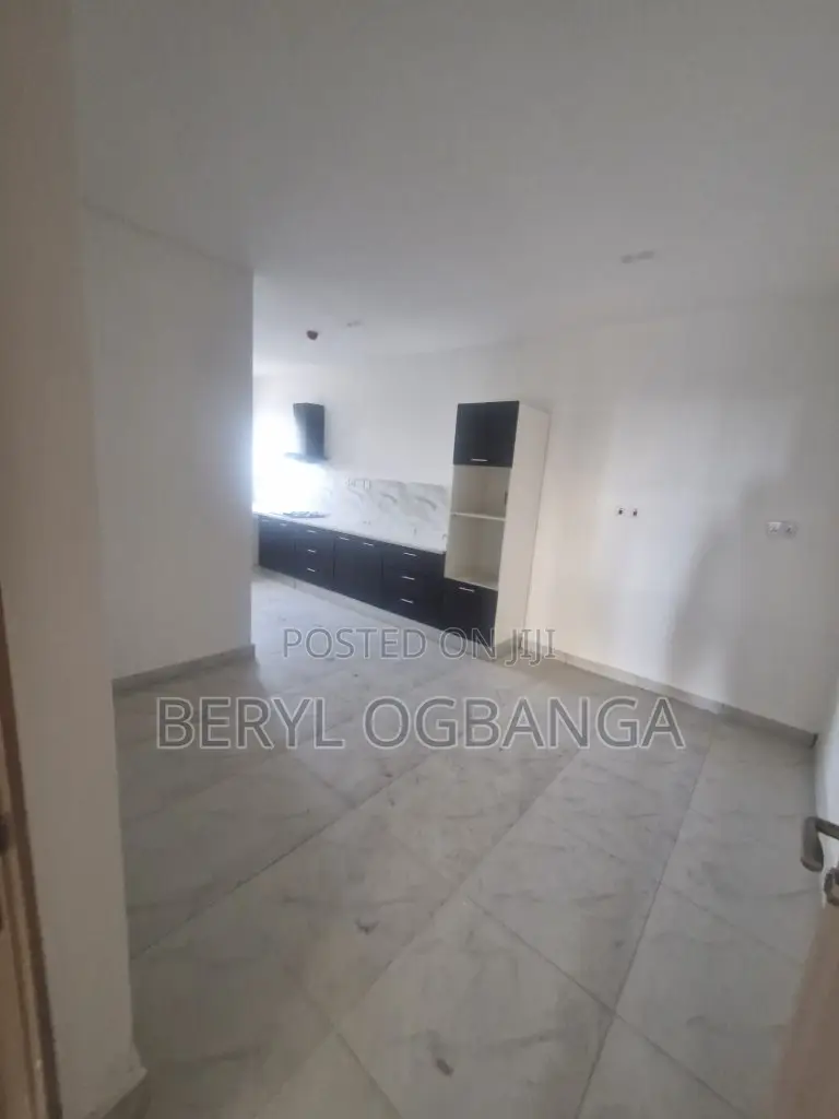 3bdrm Apartment in Lekki Phase 1 for sale in Lekki Phase 1