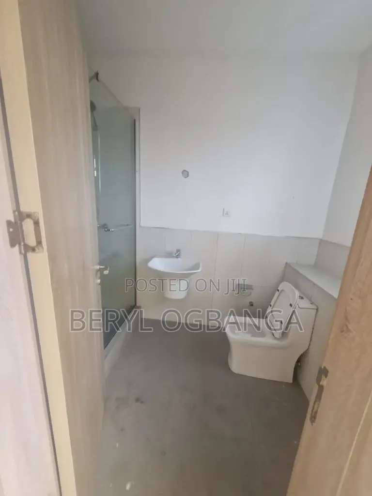 3bdrm Apartment in Lekki Phase 1 for sale in Lekki Phase 1