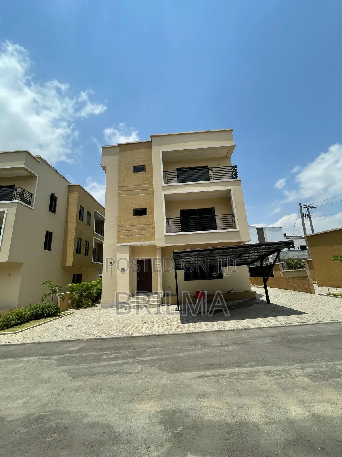 6bdrm Duplex in Jahi for sale in Jahi