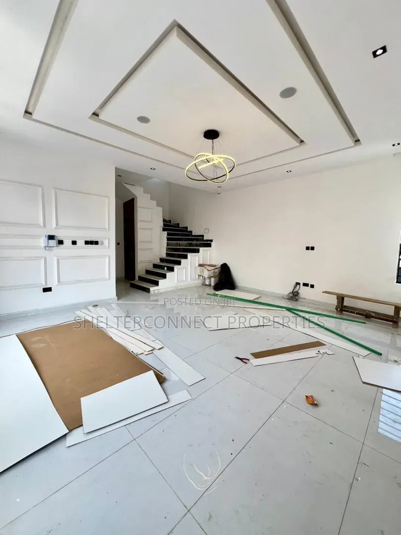 4bdrm Duplex in Ado / Ajah for sale in Ado / Ajah