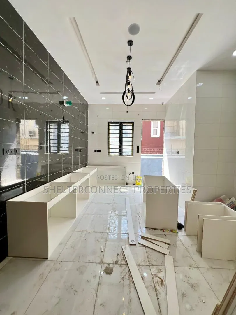 4bdrm Duplex in Ado / Ajah for sale in Ado / Ajah