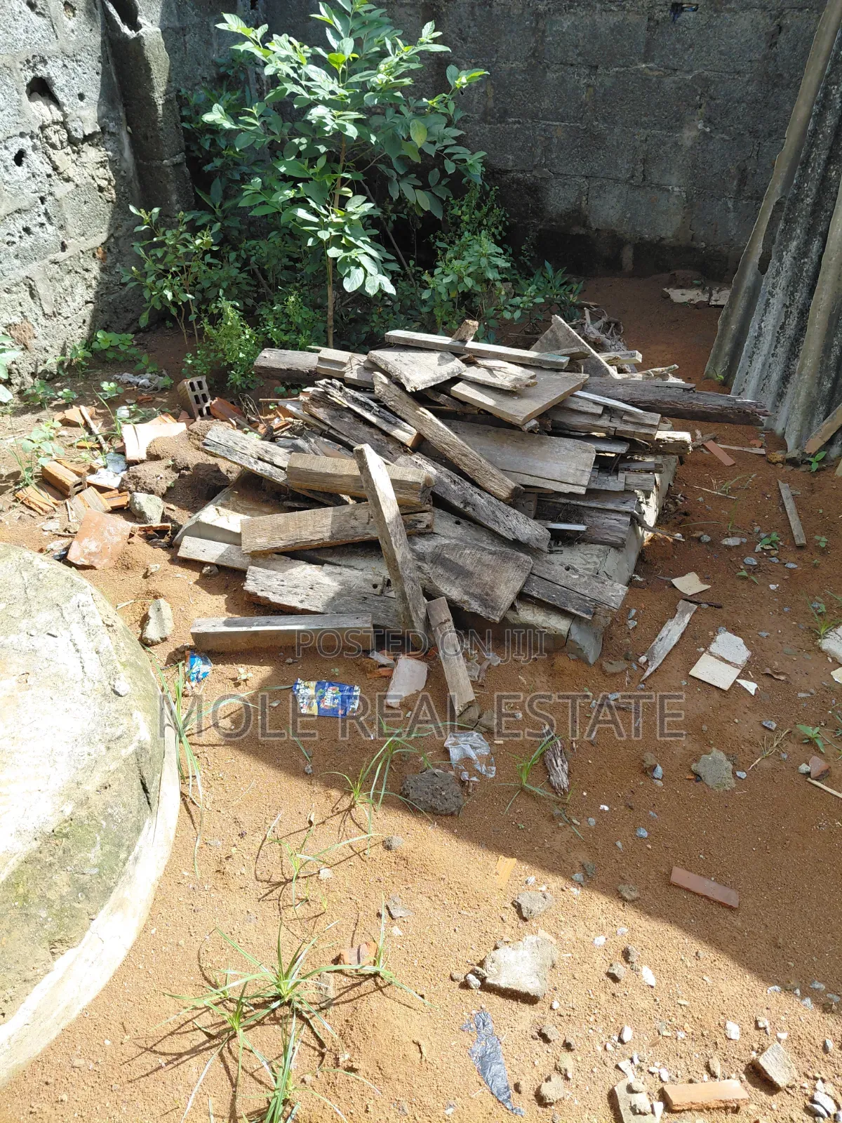 600sqm X 3 Plot 6th Avenue Festac in Ikotun/Igando