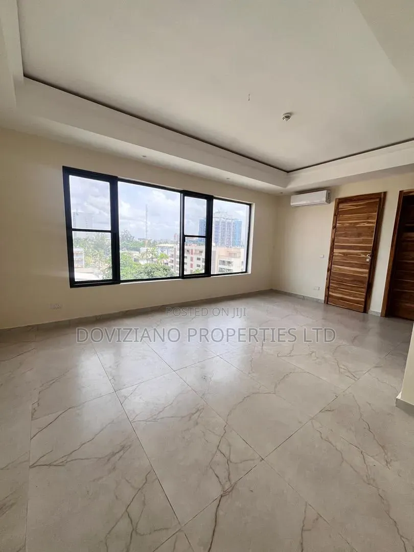 3bdrm Apartment in Ademola Adetokunbo for rent in Ademola Adetokunbo