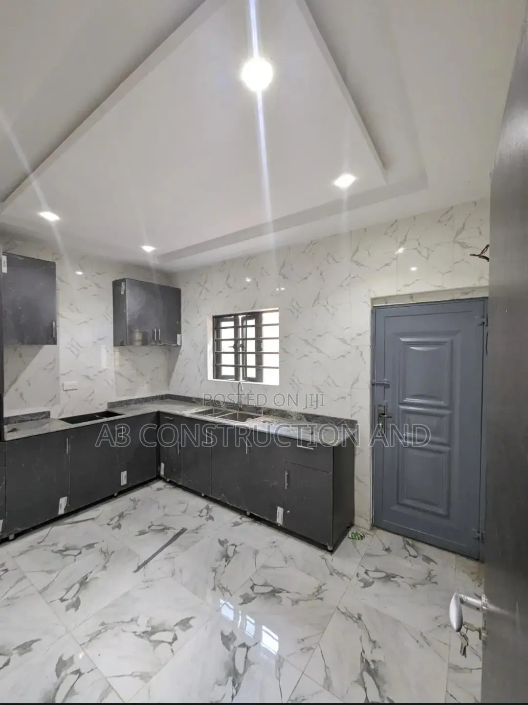 3bdrm Duplex in Oke’Badan Estate, for rent in Akobo