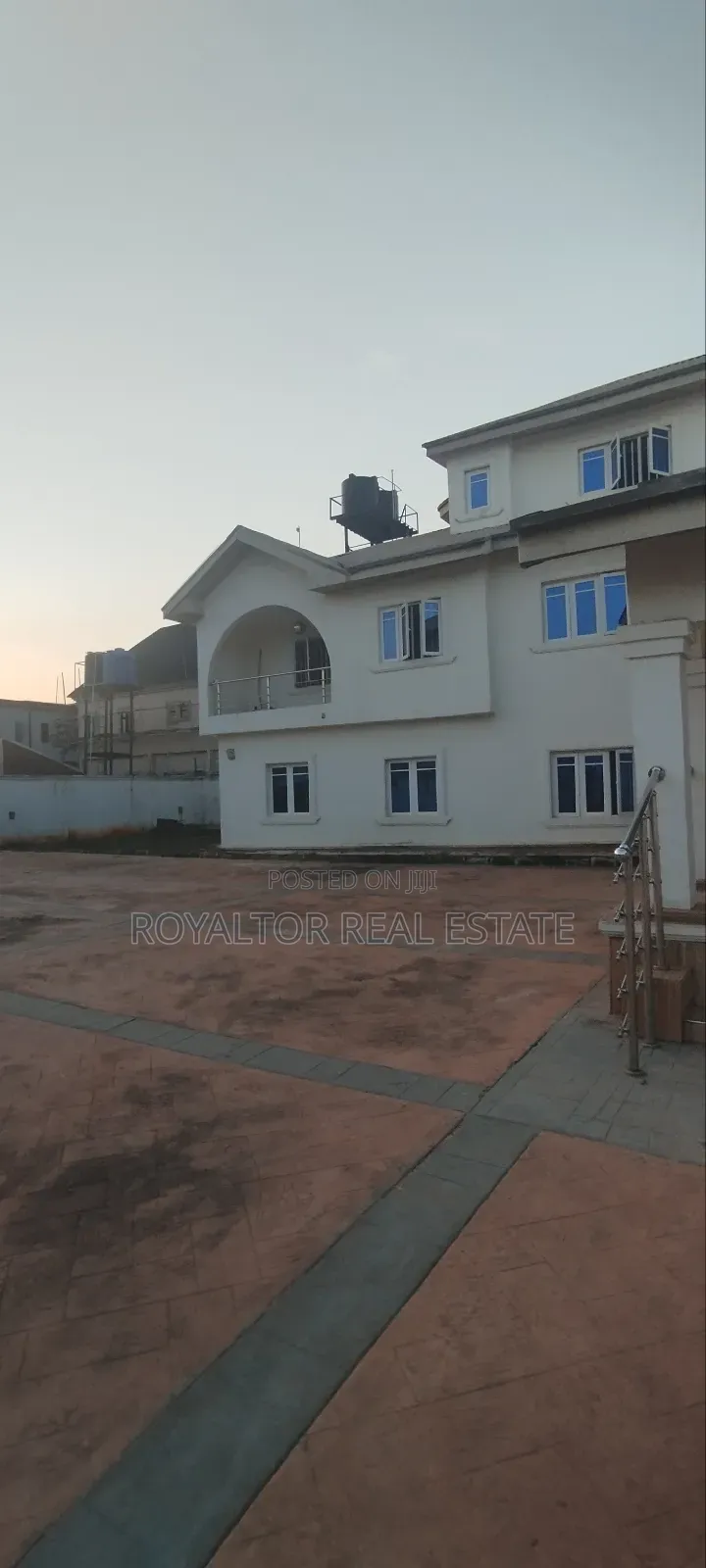 8bdrm Duplex in Royaltor Real Estate, Benin City for rent in Benin City