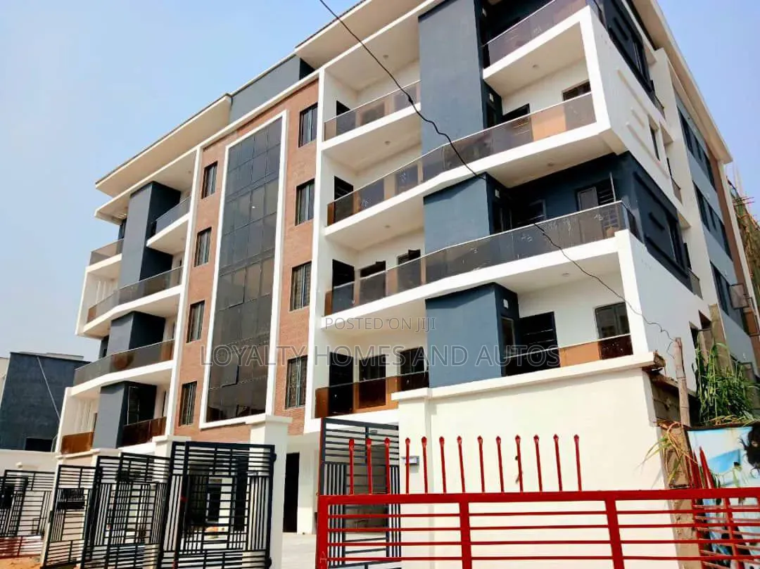 4bdrm House in Lekki Phase 1 for rent in Lekki Phase 1