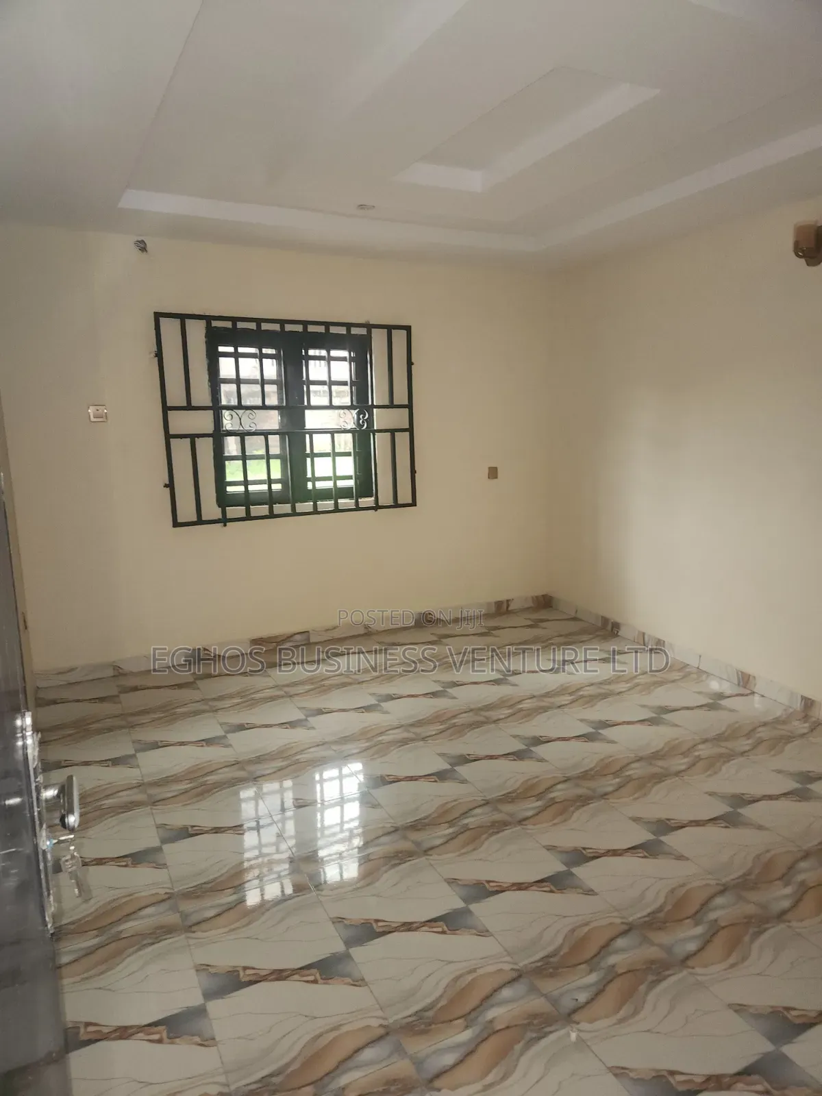 3bdrm Apartment in Limit Road Gra, Benin City for rent in Benin City