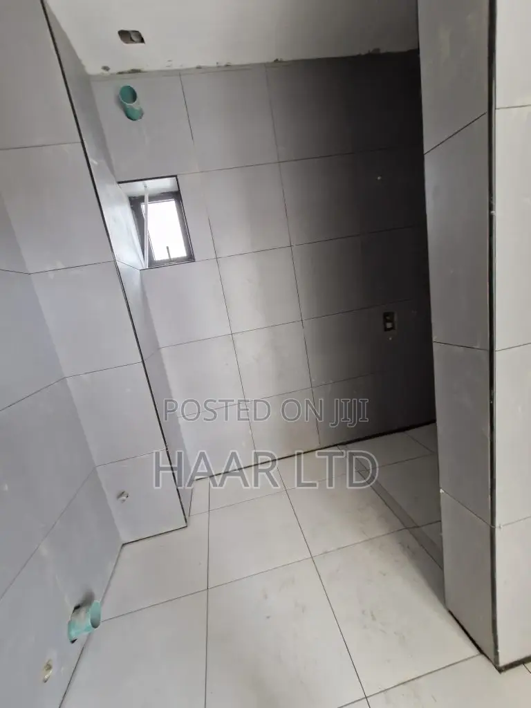 2bdrm Duplex in Ikate for sale in Ikate