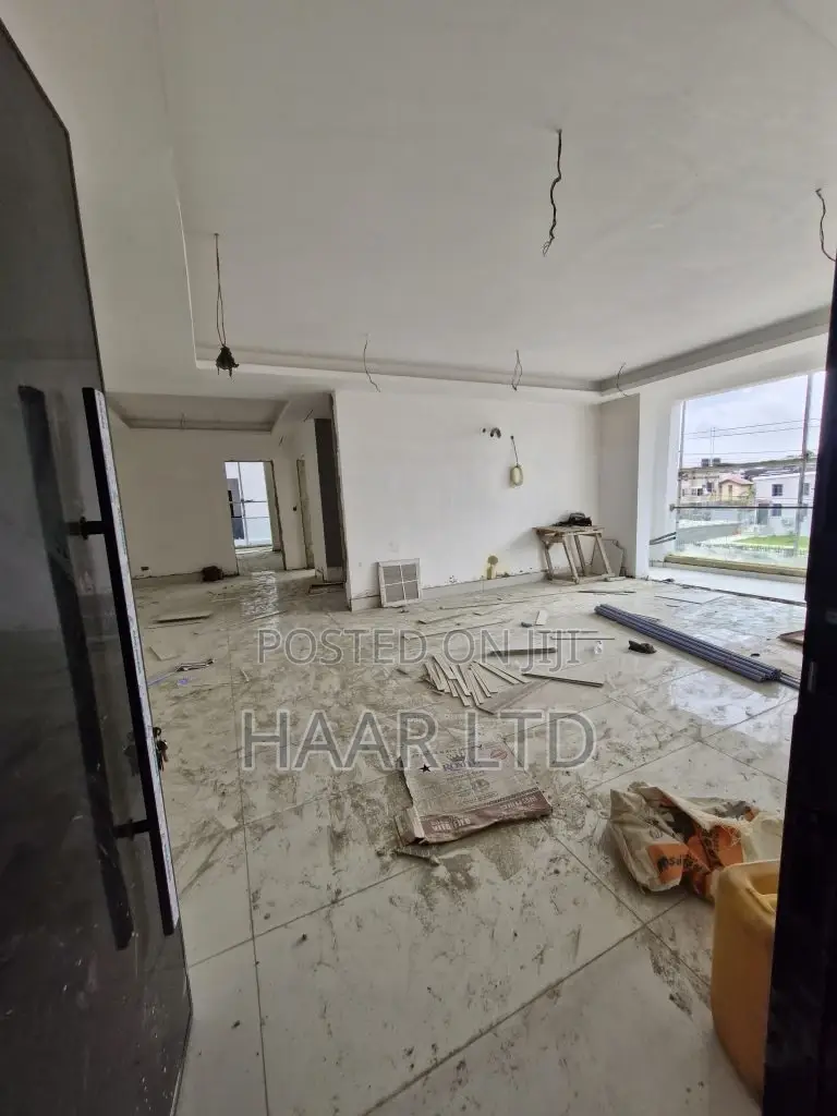2bdrm Duplex in Ikate for sale in Ikate