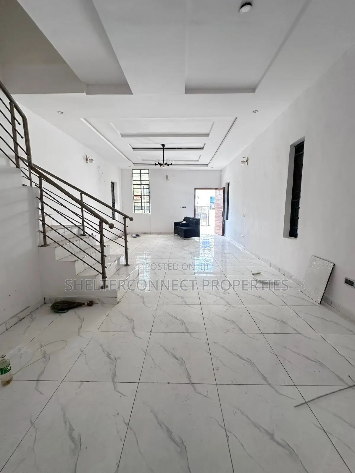 4bdrm Duplex in General Paint, Ajah for rent in Ajah