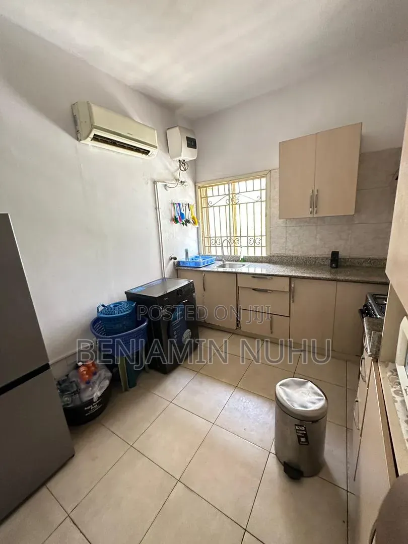 3bdrm Apartment in Lekki Right for rent in Lekki Phase 1