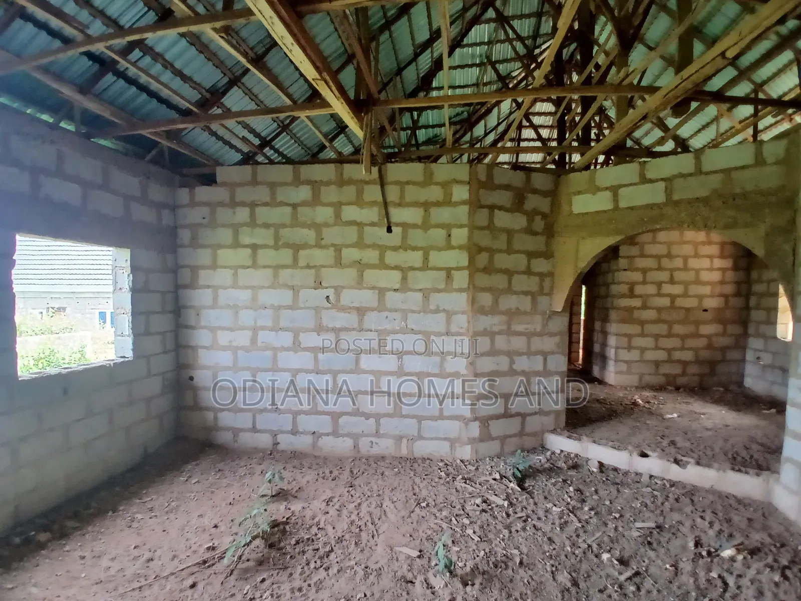 4bdrm Bungalow in Alafara - Elenusonso, Ibadan for sale in Ibadan