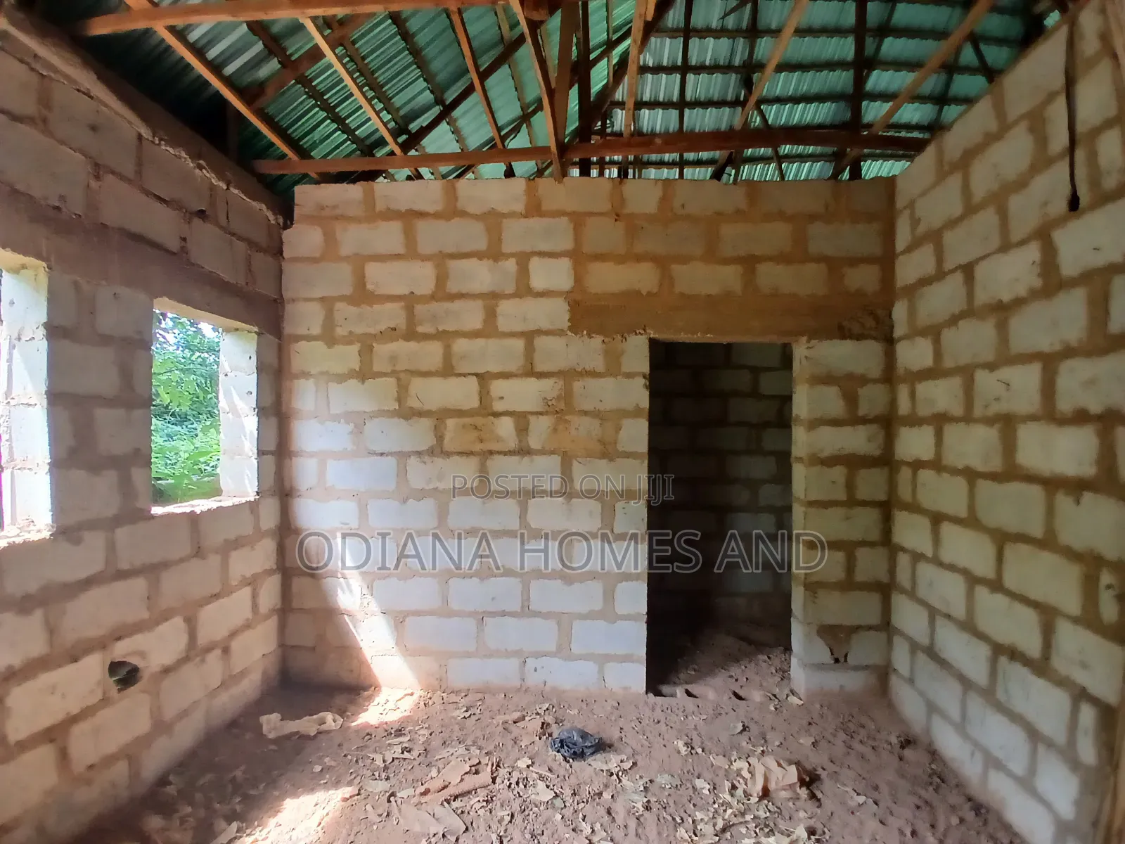 4bdrm Bungalow in Alafara - Elenusonso, Ibadan for sale in Ibadan