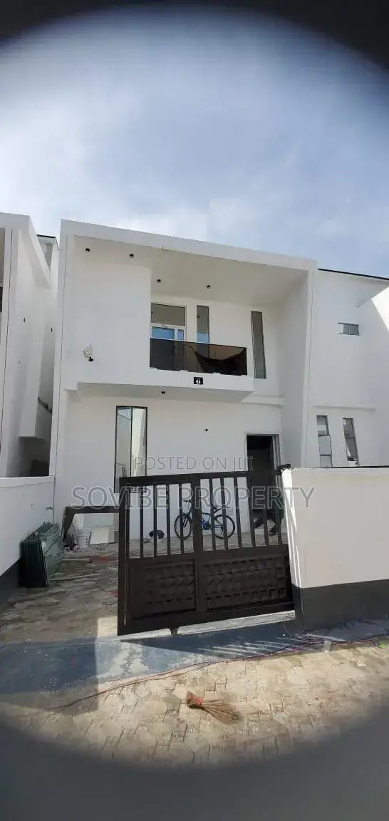 Furnished 4bdrm Duplex in Ikota  Gra for rent in Ikota