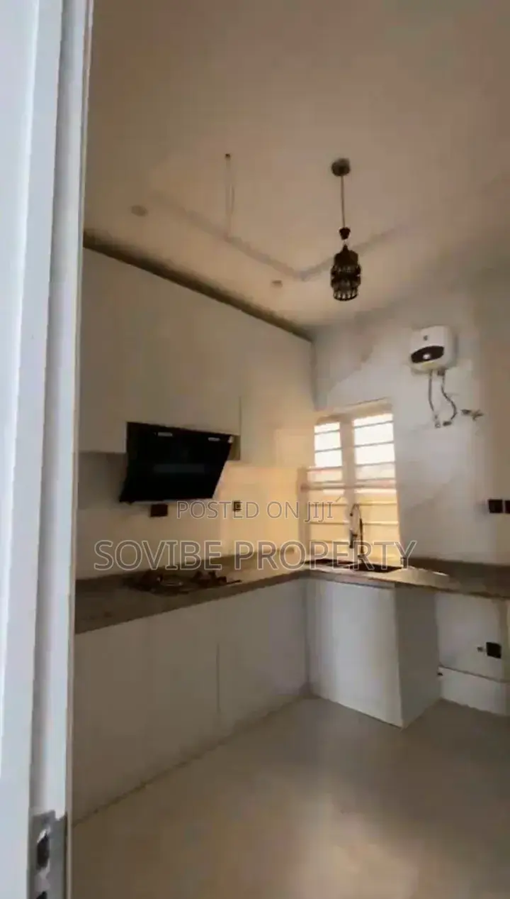 Furnished 4bdrm Duplex in Ikota  Gra for rent in Ikota