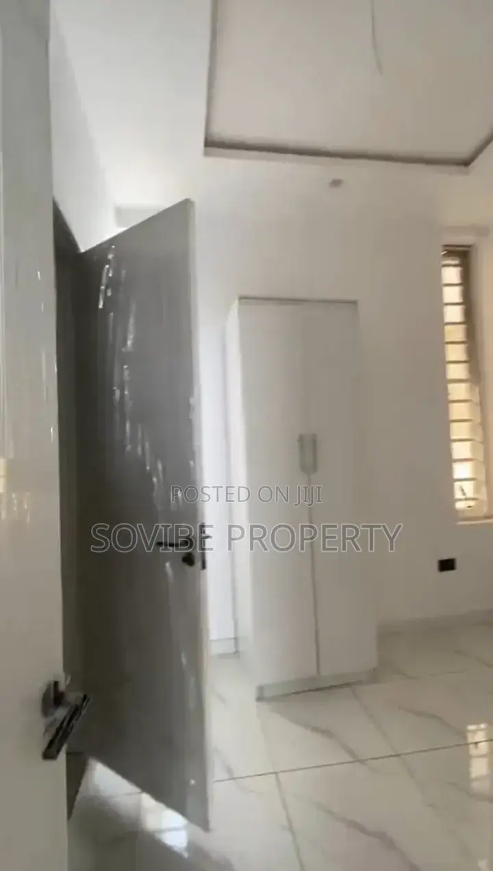 Furnished 4bdrm Duplex in Ikota  Gra for rent in Ikota