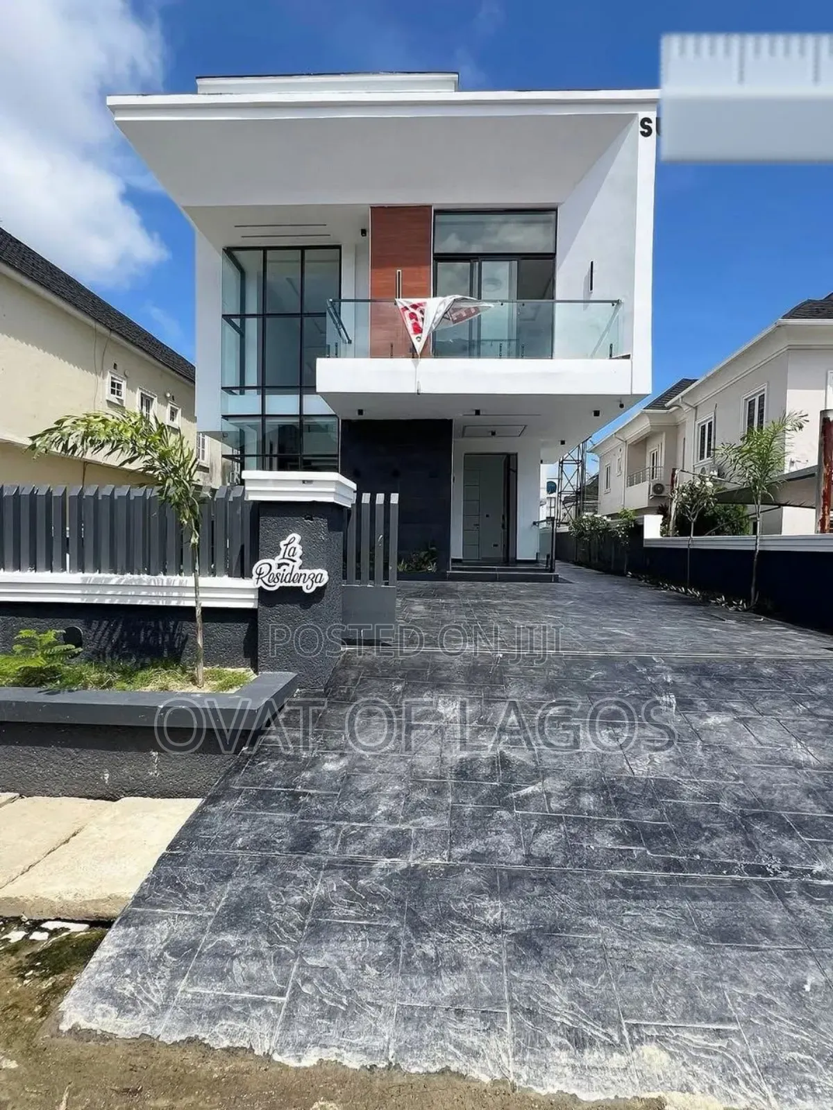 5bdrm Duplex in Megamound, Lekki for sale in Lekki